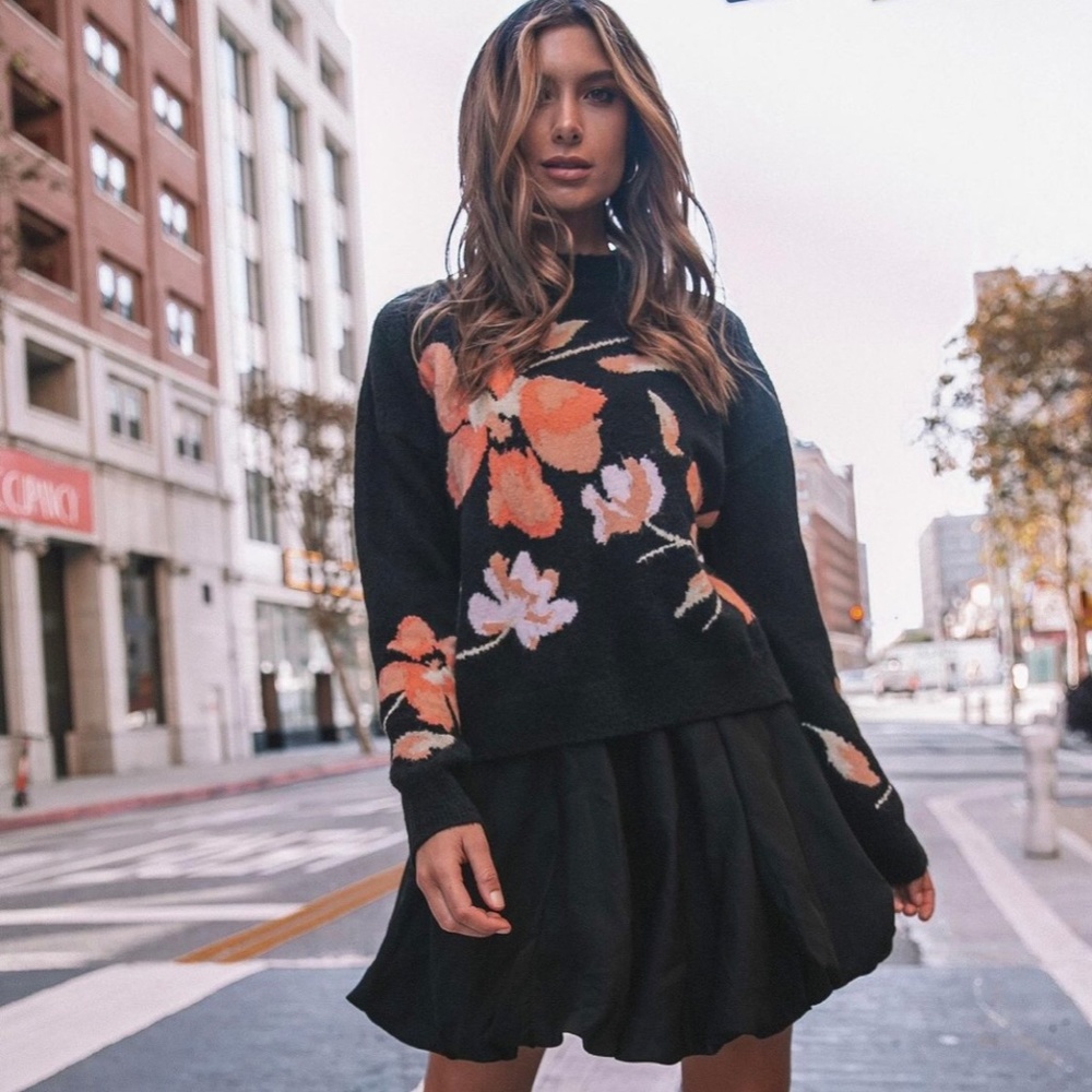 MinkPink Black Floral Sweater - Picture 4 of 6